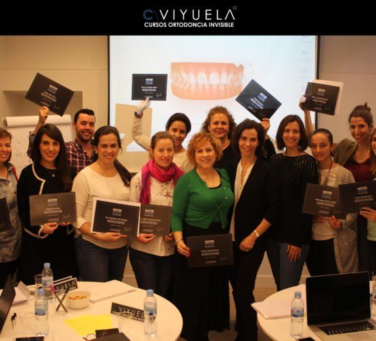 III MÁSTER INVISALIGN CRISTINA VIYUELA - Cursos Ortodoncia Invisible Cristina Viyuela